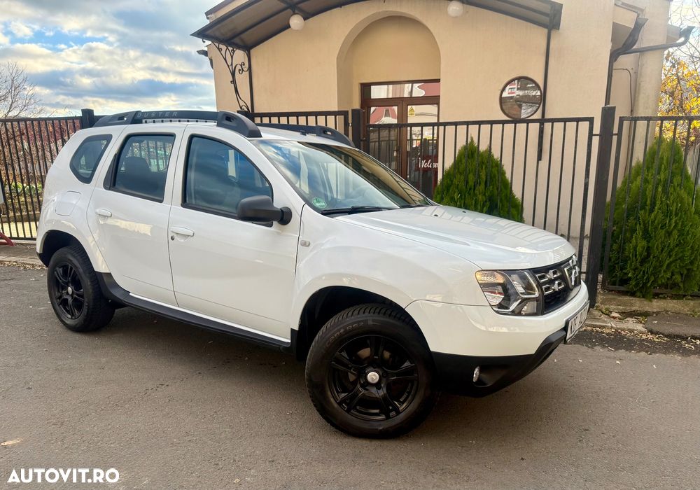 Dacia Duster 1.6 SCe Essential - 8