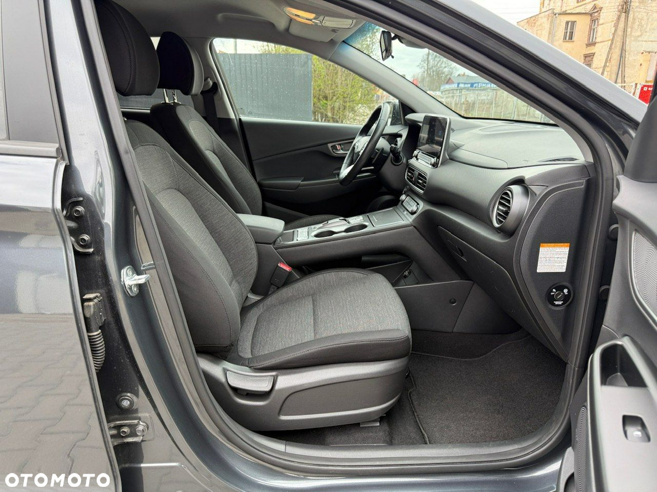 Hyundai Kona Electric 39kWh Premium - 29