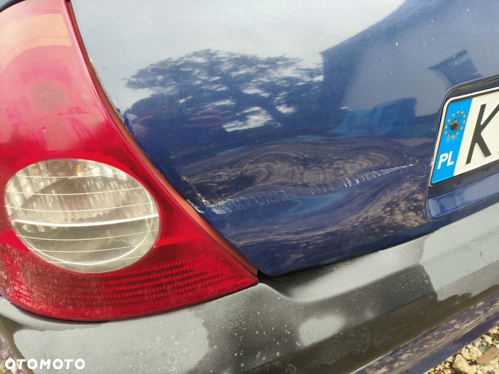 Renault Clio - 1