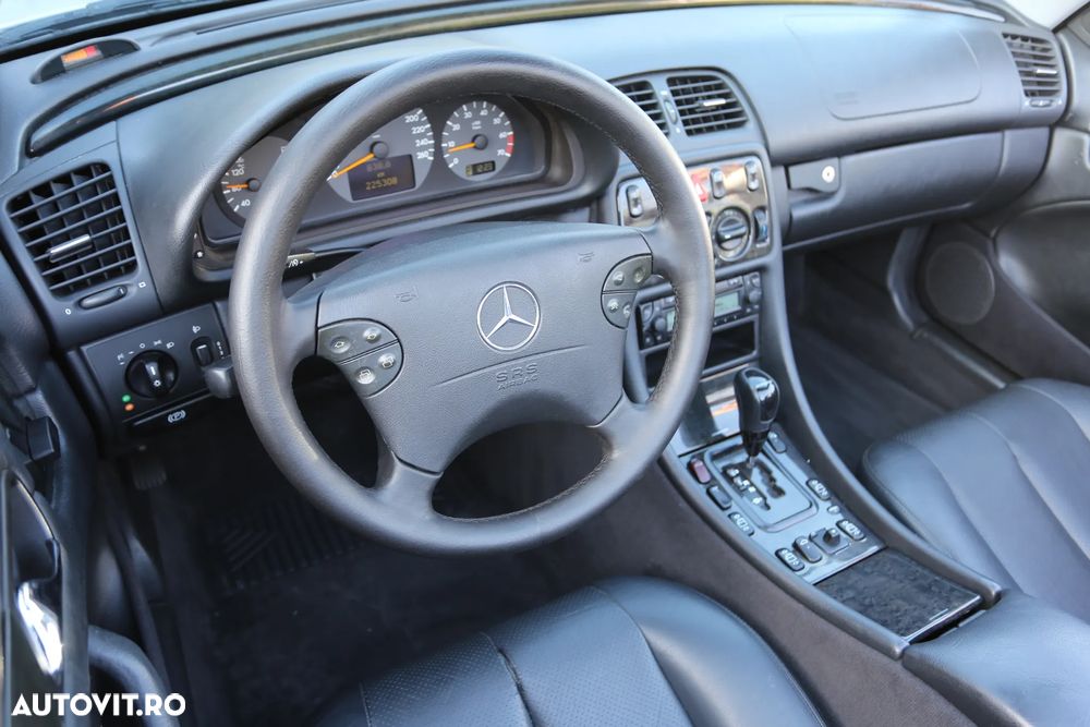 Mercedes-Benz CLK ver-cabrio-200-kompressor-automatik-avantgarde - 8