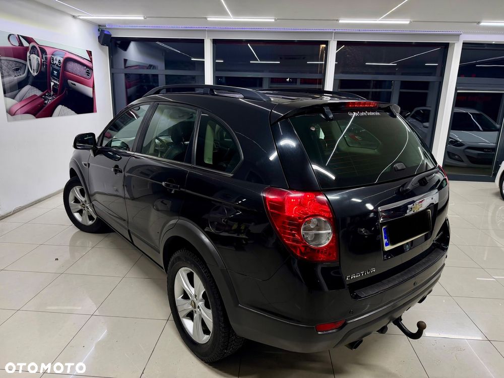 Chevrolet Captiva 2.2 2WD Travel Edition - 27