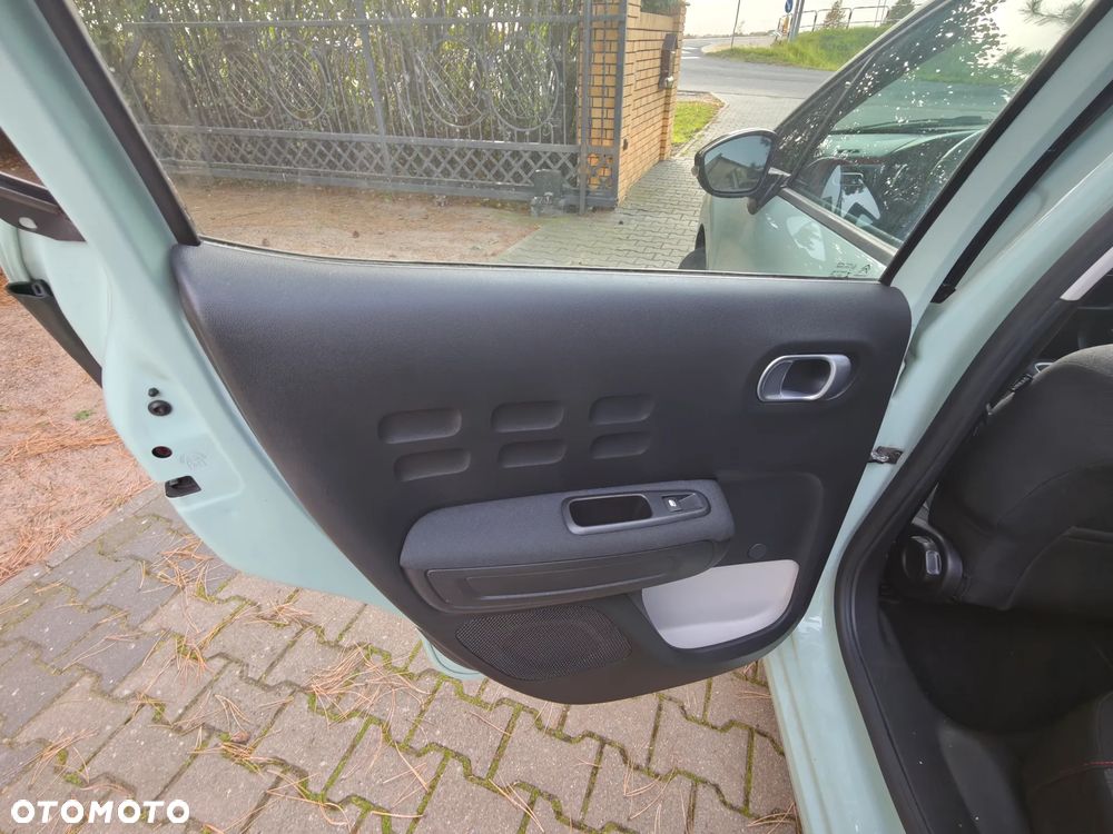 Citroën C3 BlueHDi 75 S&S 83g FEEL - 17