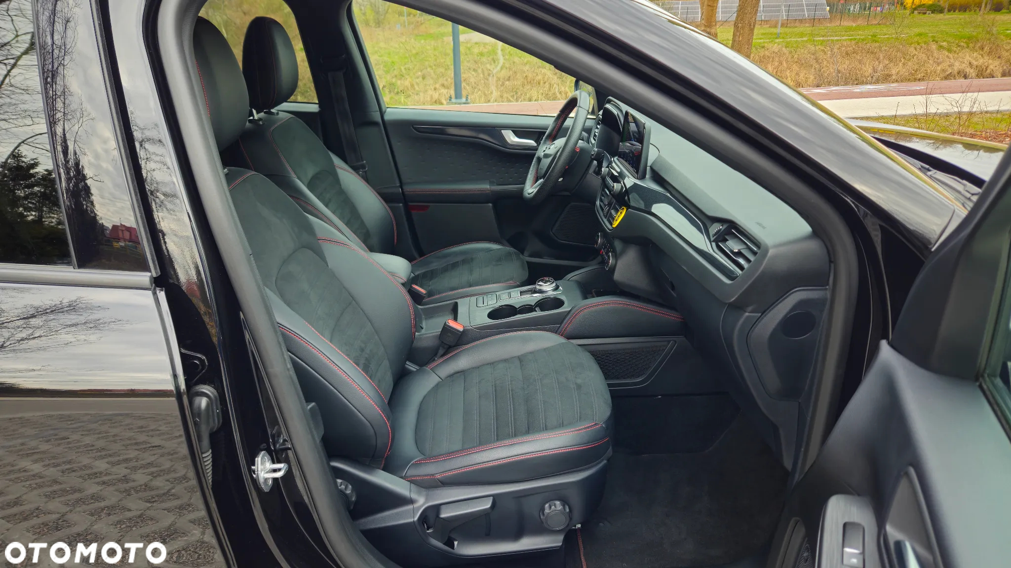 Ford Kuga 2.5P PHEV FWD ST-Line - 10