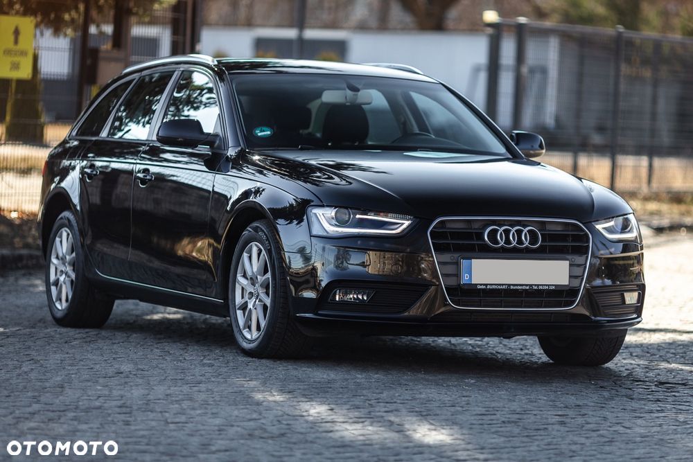 Audi A4 Avant 2.0 TDI DPF - 9
