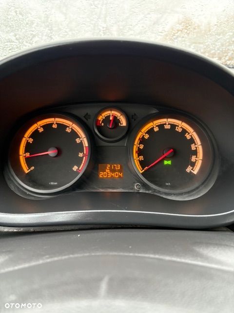 Opel Corsa 1.0 12V Essentia - 4