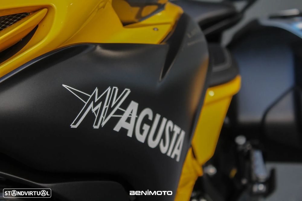 MV Agusta Turismo Veloce Lusso - 10