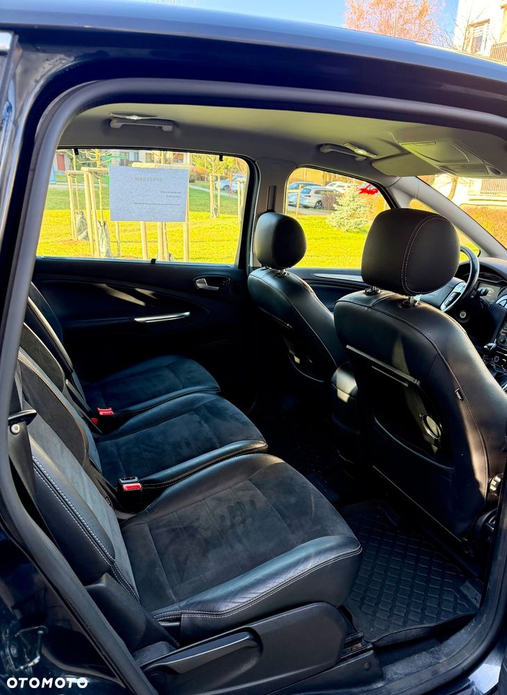 Ford S-Max 2.0 Titanium - 3