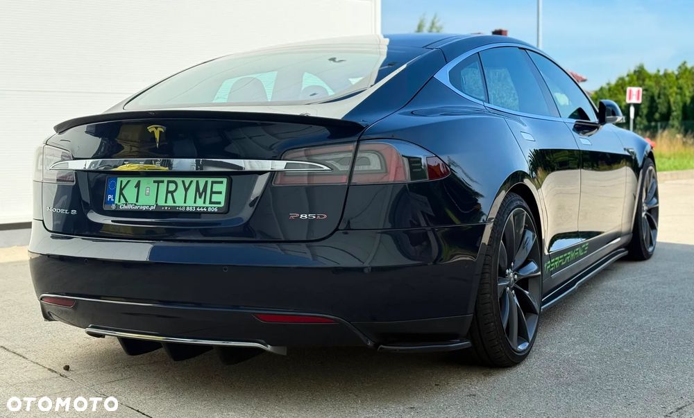 Tesla Model S Performance - 10