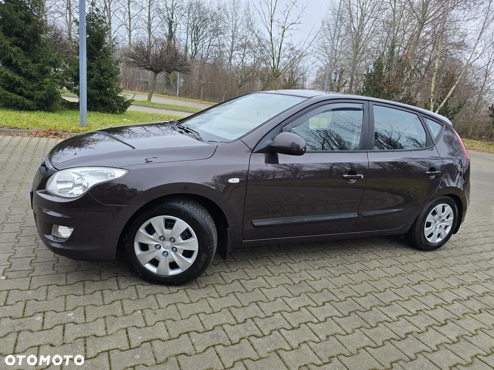 Hyundai i30 1.6 Comfort - 2