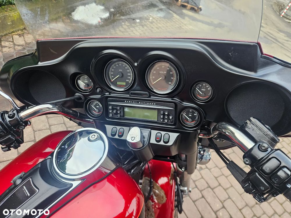 Harley-Davidson FLHTCU Ultra - 23