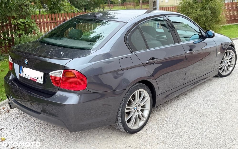 BMW Seria 3 318i - 3