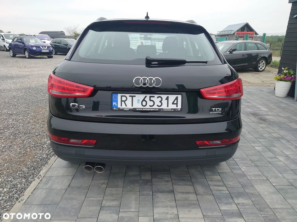 Audi Q3 2.0 TDI Quattro Design S tronic - 4