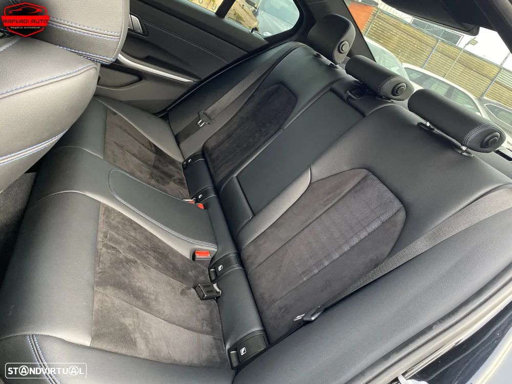 BMW 330 e Aut. M Sport - 21