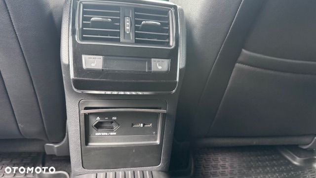Skoda Superb 2.0 TDI 4x4 Sportline DSG - 10