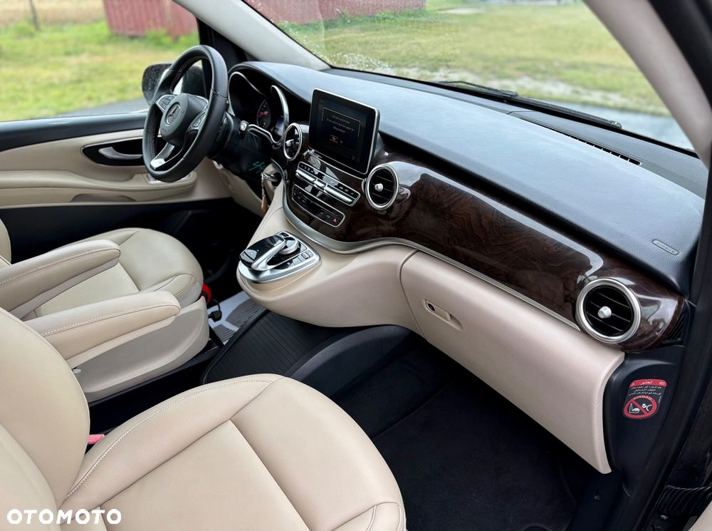 Mercedes-Benz Klasa V 300 d lang 9G-TRONIC Exclusive Edition - 20