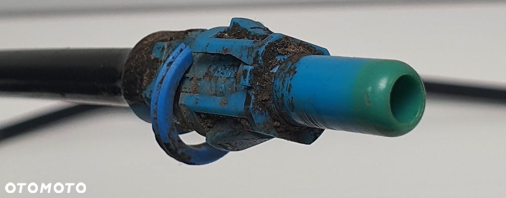 PRZEWÓD RURKA PALIWA OPEL ASTRA III H 1.6 16V 13122278 - 2