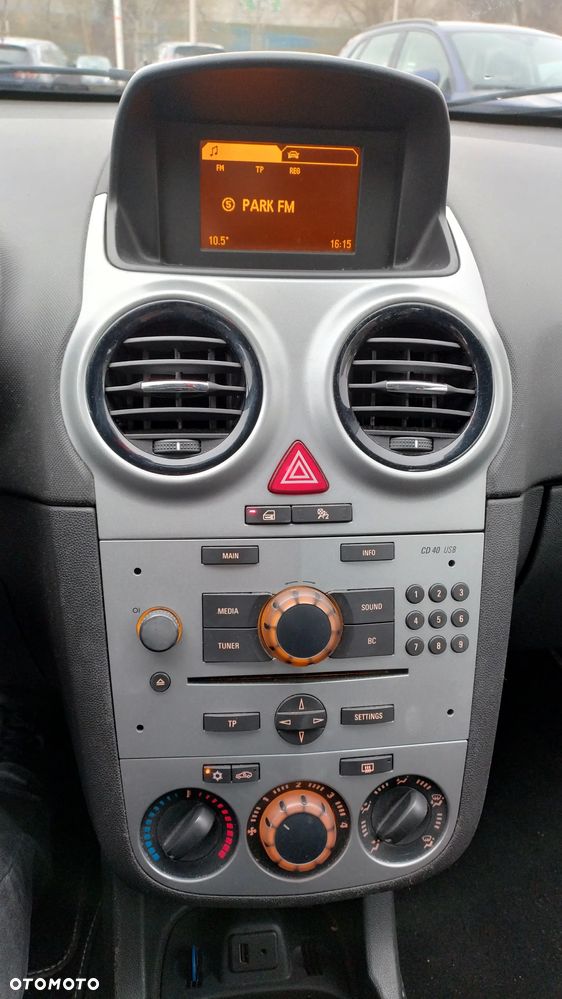 Opel Corsa 1.2 16V Enjoy - 7