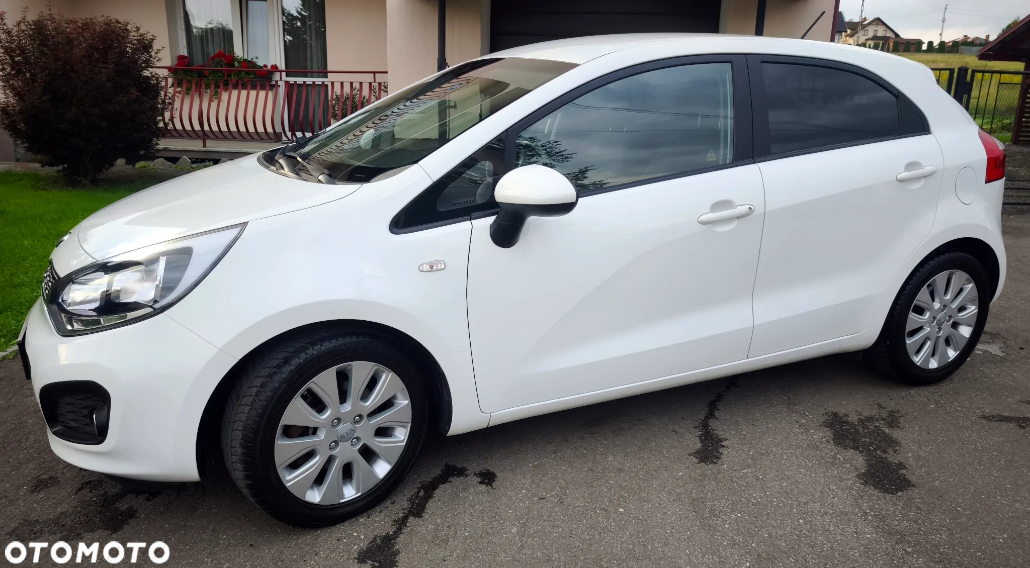 Kia Rio 1.2 Dream Team Edition - 8