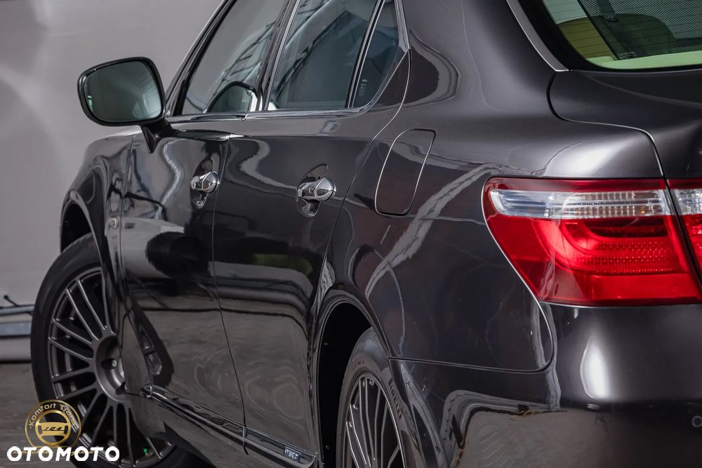 Lexus LS 600h Superior - 16