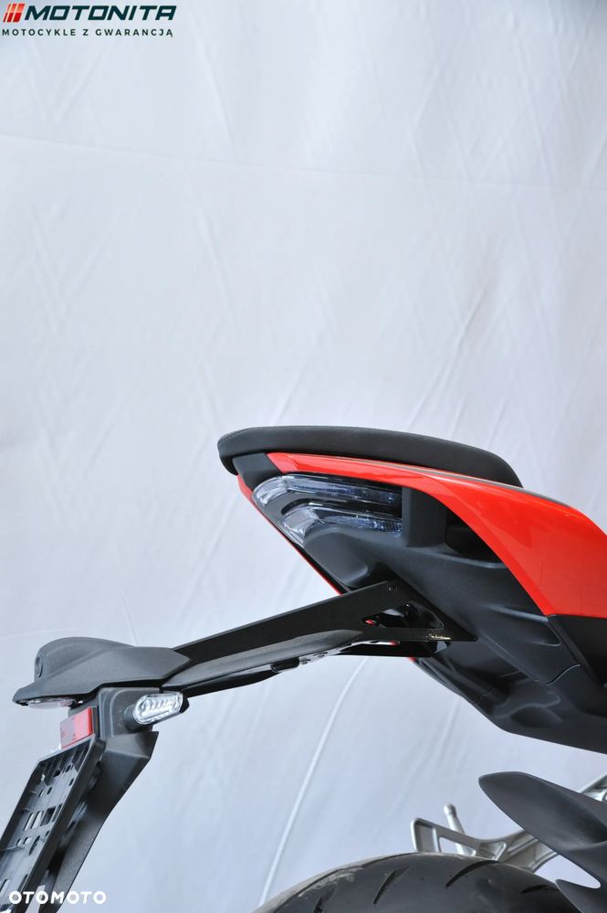 QJMOTOR Inny - 15