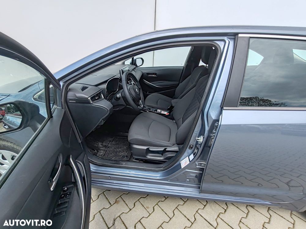 Toyota Corolla 1.8 HSD Business - 5