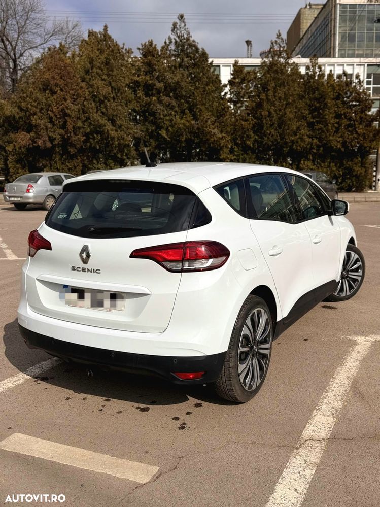 Renault Scenic - 5