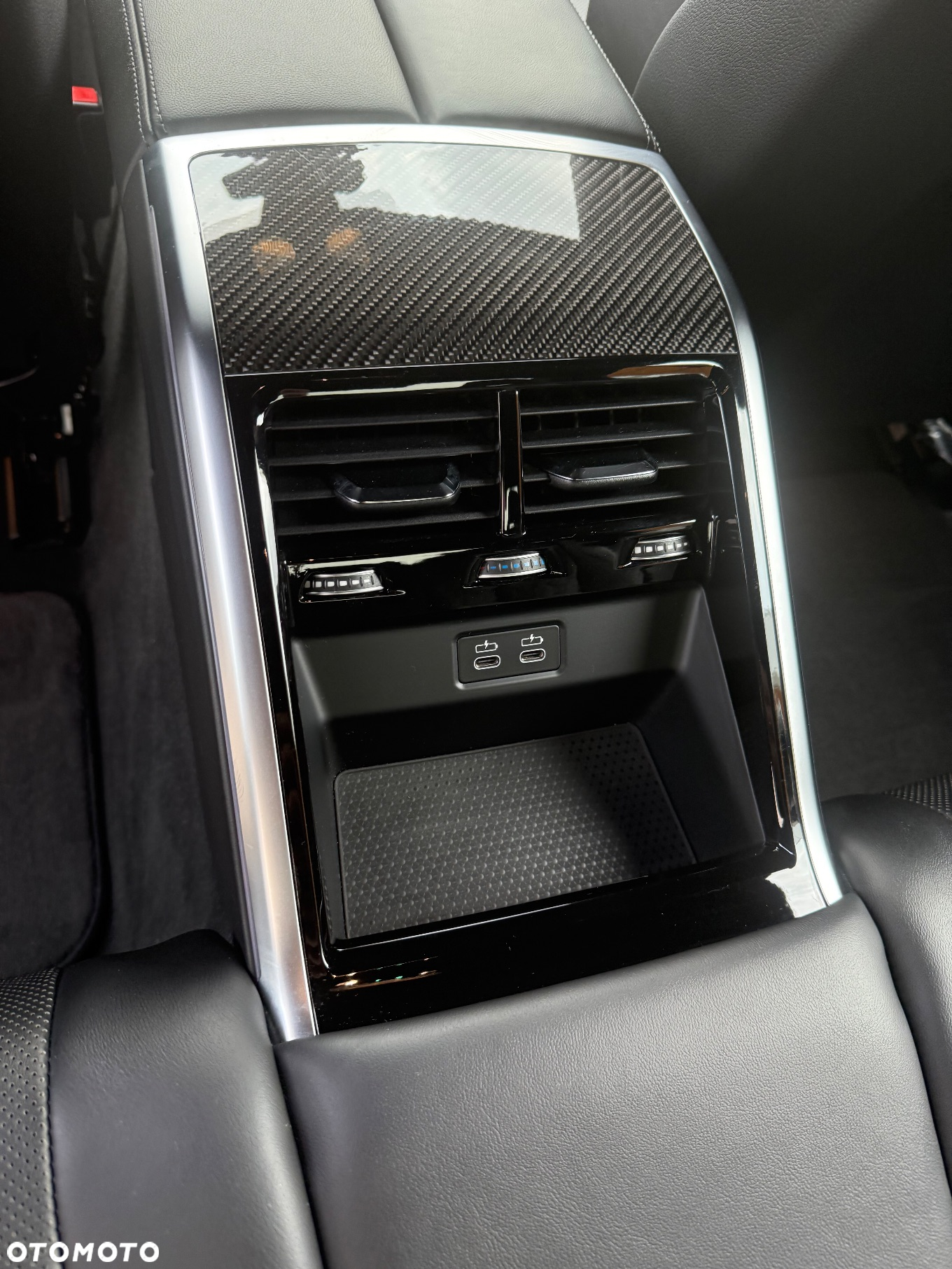 BMW M8 - 6
