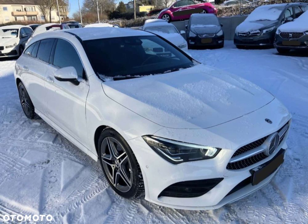 Mercedes-Benz CLA - 2