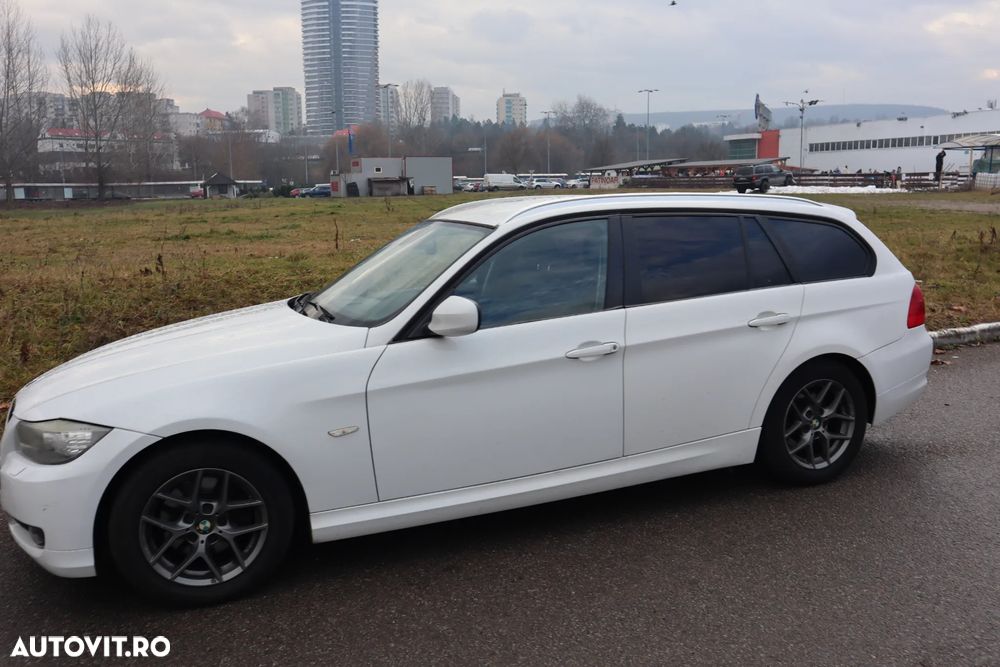 BMW Seria 3 318d - 3