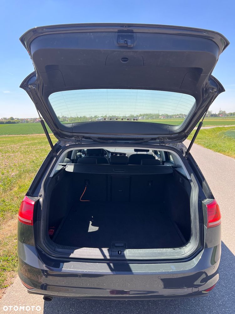 Volkswagen Golf 1.6 TDI BlueMotion Trendline - 12