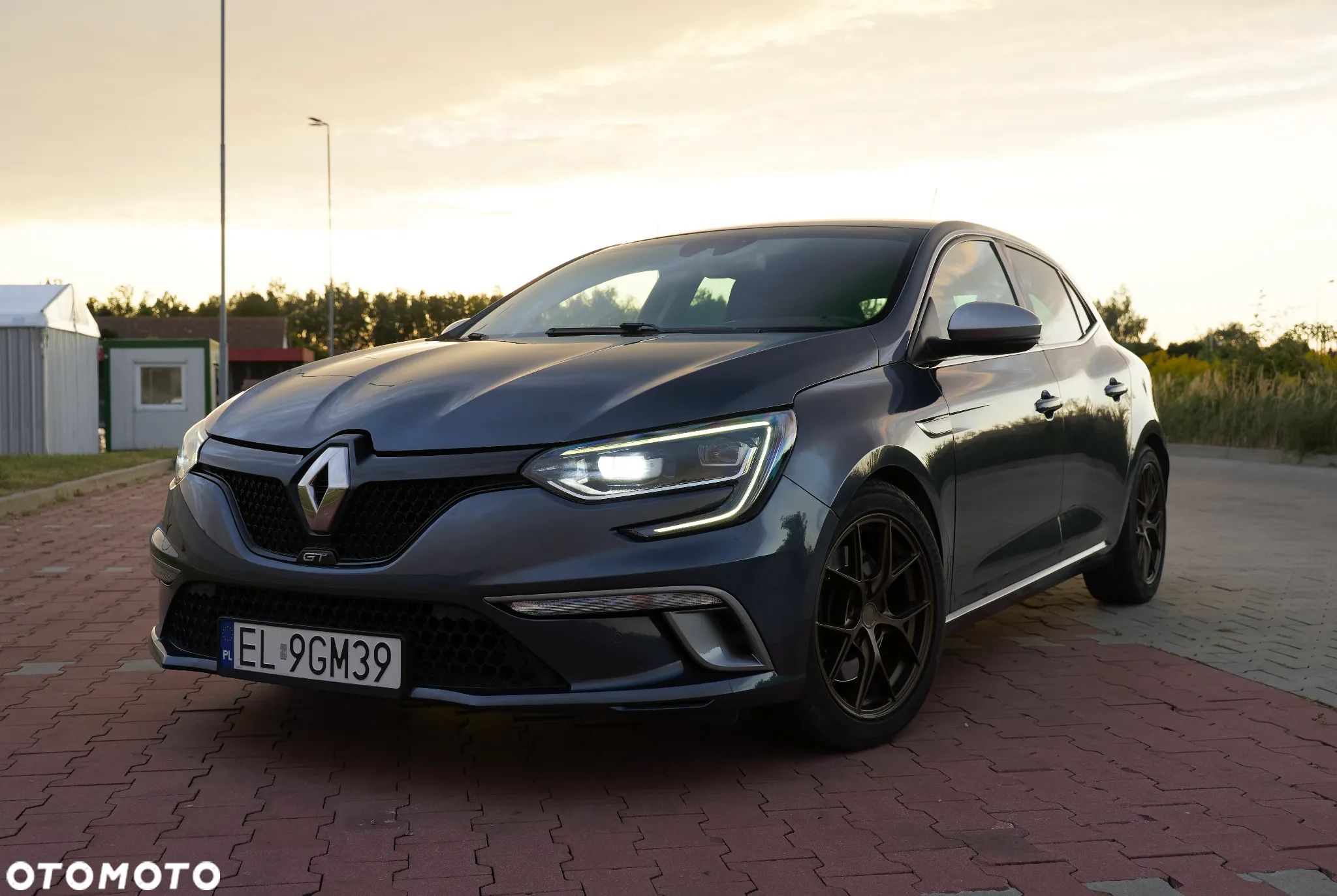 Renault Megane 1.6 TCe GT EDC - 1
