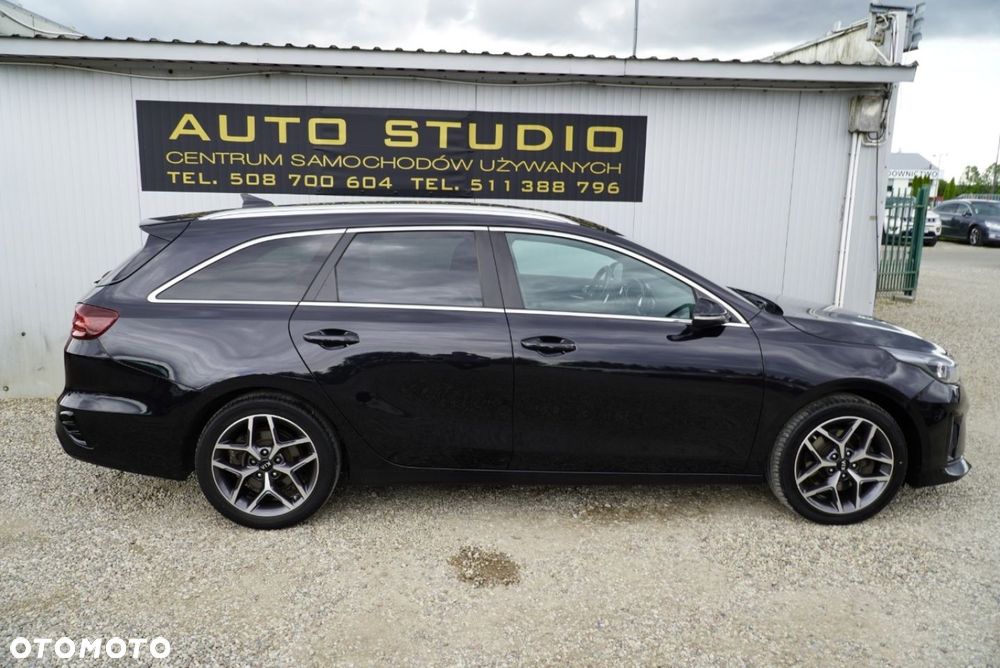 Kia Ceed 1.4 T-GDI DCT OPF GT Line - 32