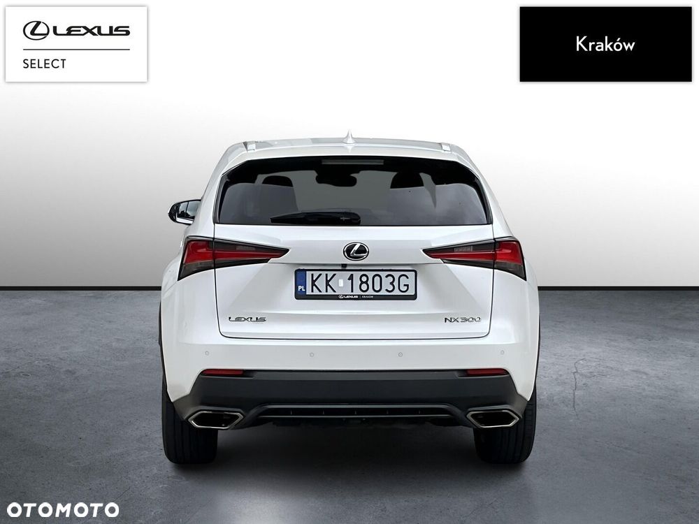 Lexus NX 300 Prestige AWD - 4