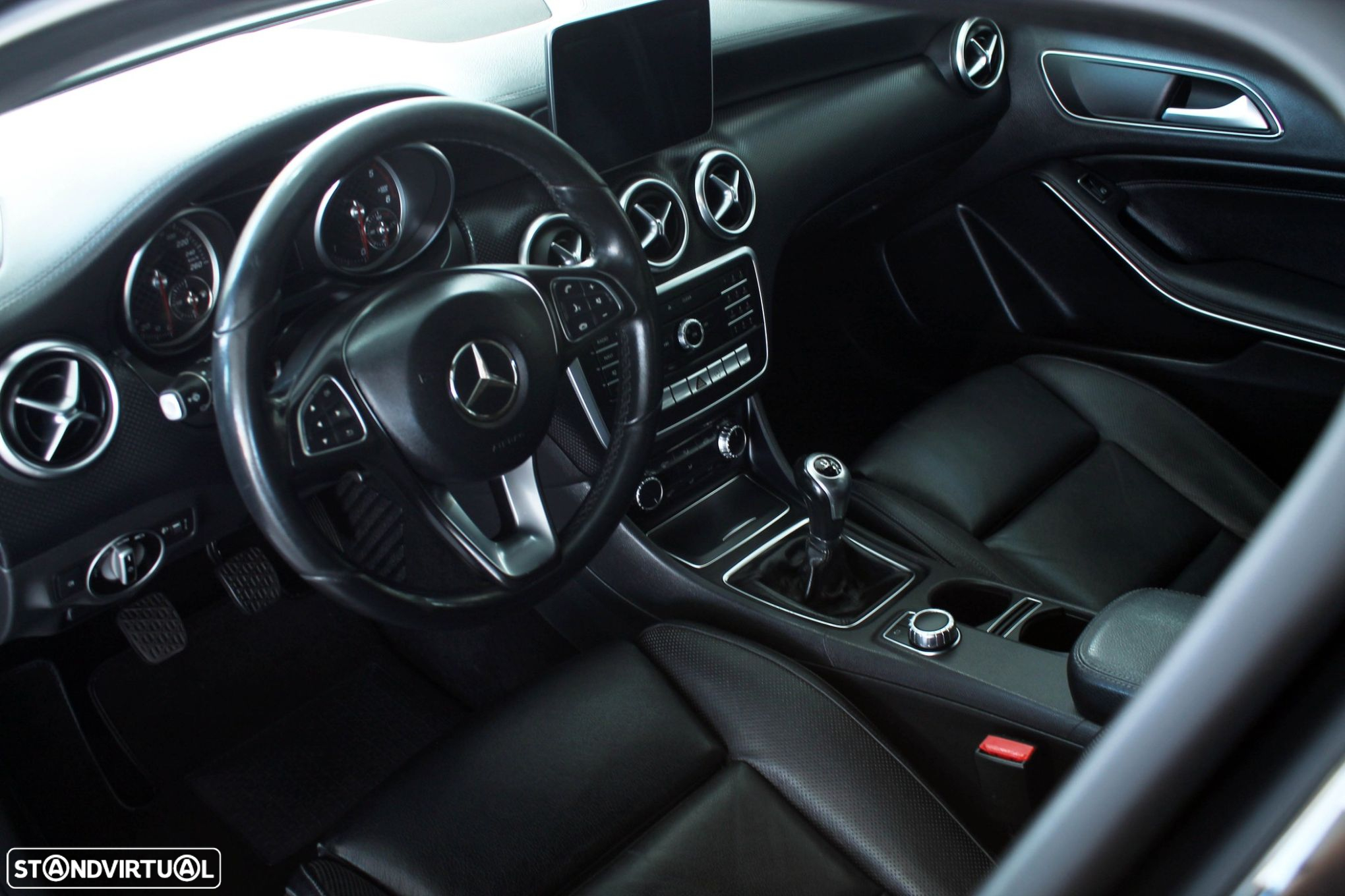 Mercedes-Benz A 180 d BlueEFFICIENCY Edition Style - 15