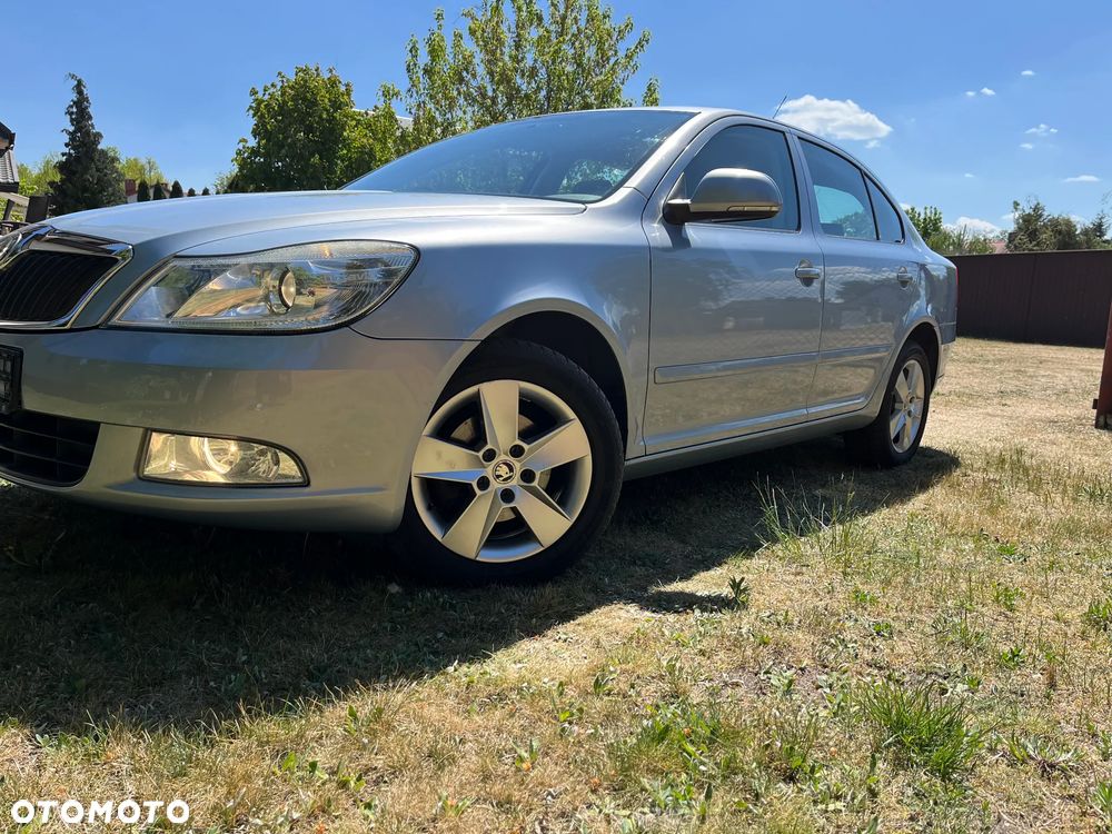 Skoda Octavia 1.6 Ambition - 24
