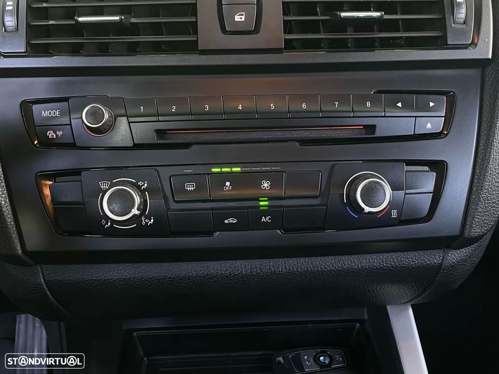 BMW 116 d EDynamics Line Urban - 25