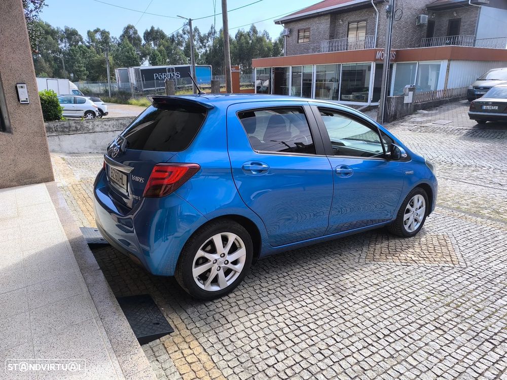 Toyota Yaris 1.5 HSD Comfort+Navi - 1