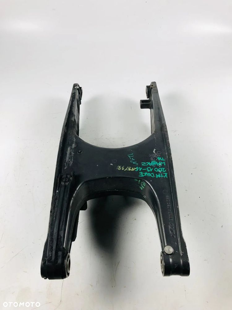 KTM Duke 125 390 11-16 Wahacz Tył - 5