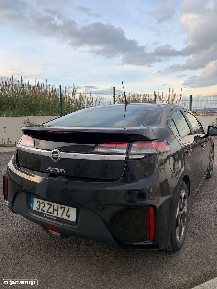 Opel Ampera 1.4 Ecotec Executive - 4
