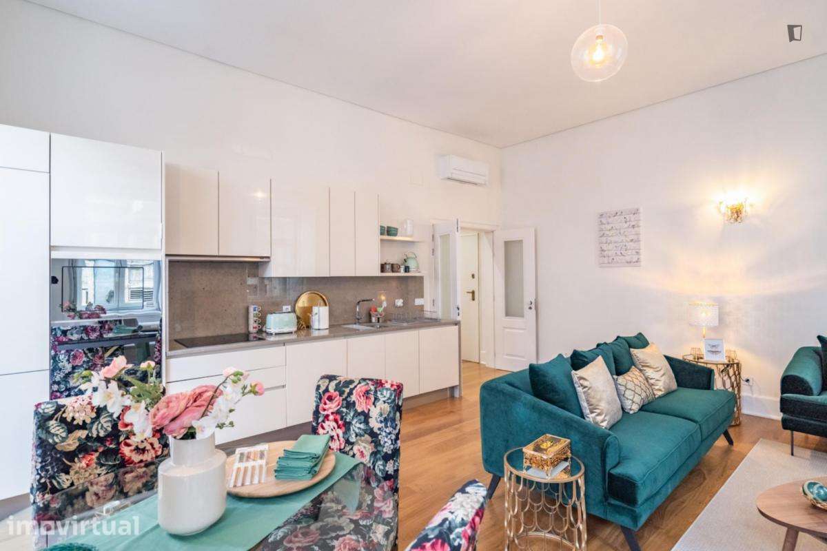 Apartamento com 2 quartos - localizado em Baixa Lisbon - Grande imagem: 2/24