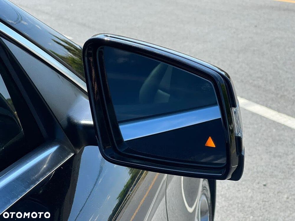 Mercedes-Benz CLA 250 4Matic 7G-DCT UrbanStyle Edition - 12