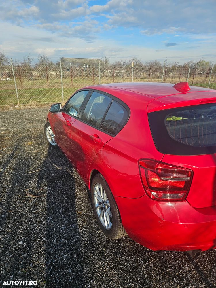 BMW Seria 1 116i Sport Line - 4