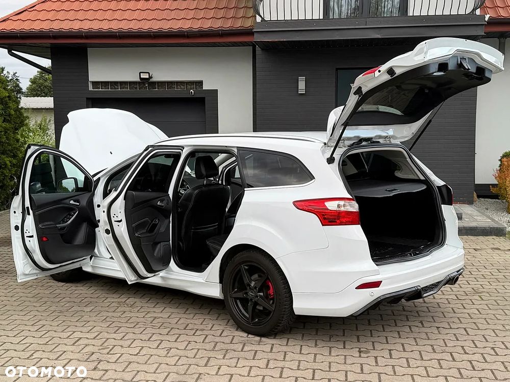 Ford Focus 1.6 EcoBoost Start-Stopp-System Titanium - 41