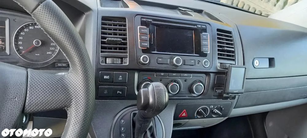 Volkswagen Transporter Caravelle Kurz DSG Comfortline - 15