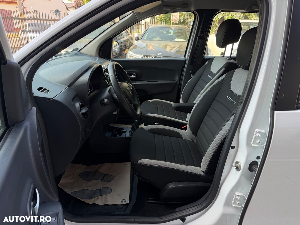 Dacia Lodgy TCe 130 GPF Stepway - 15