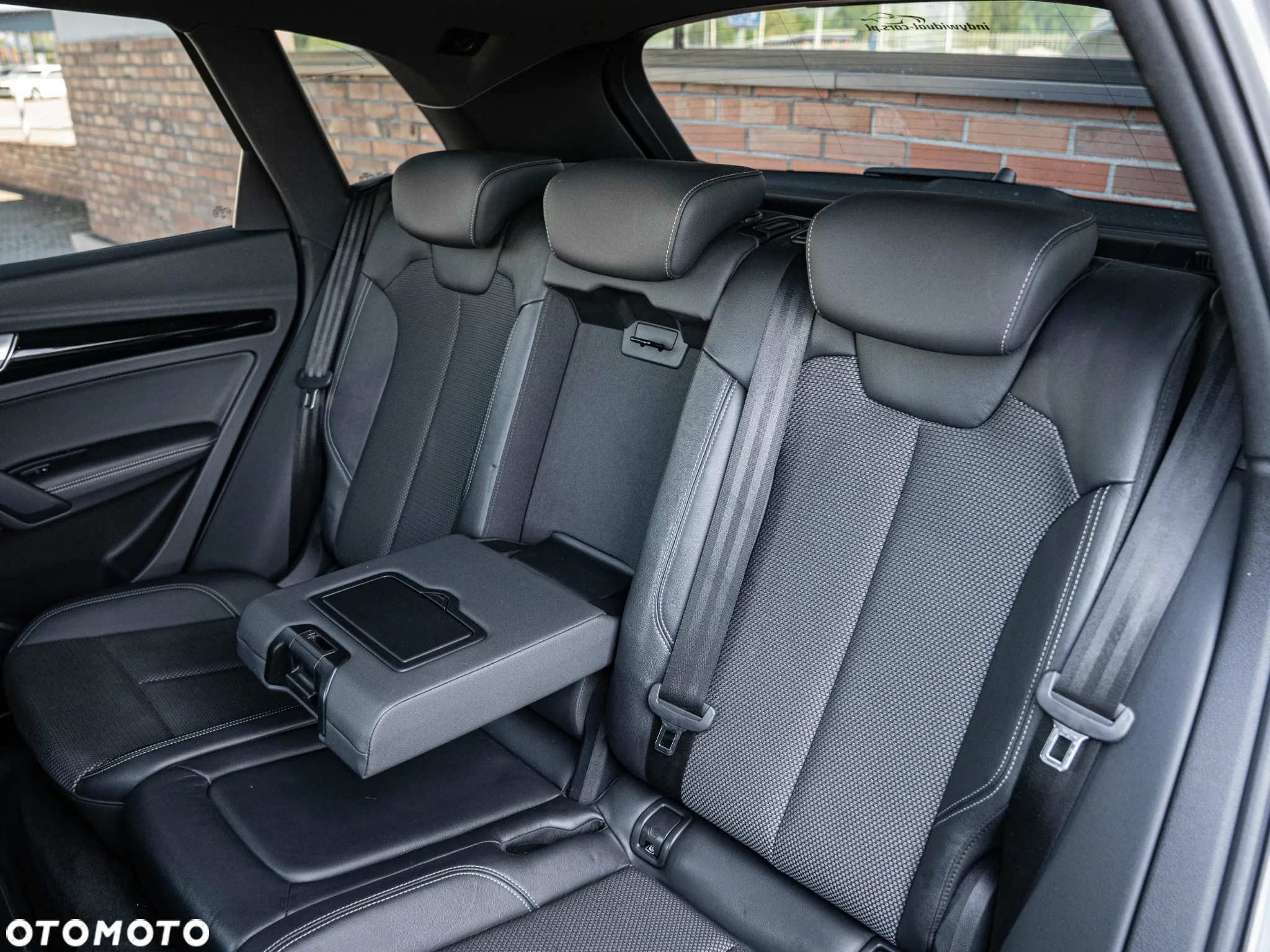 Audi Q5 50 TFSI e Quattro S tronic - 28