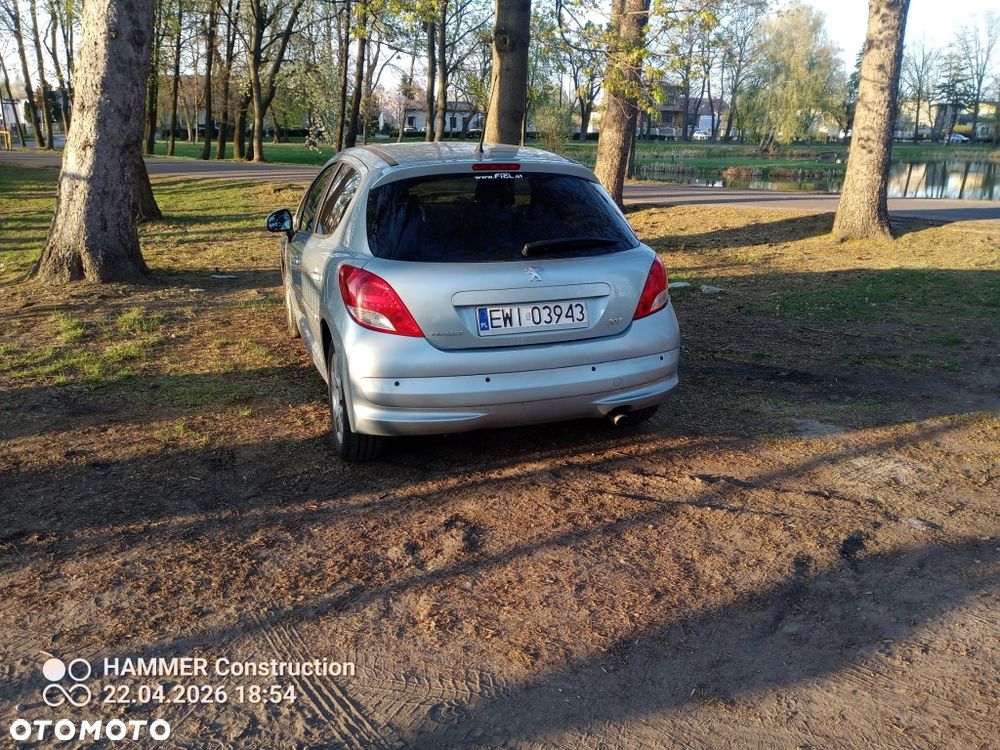 Peugeot 207 - 6