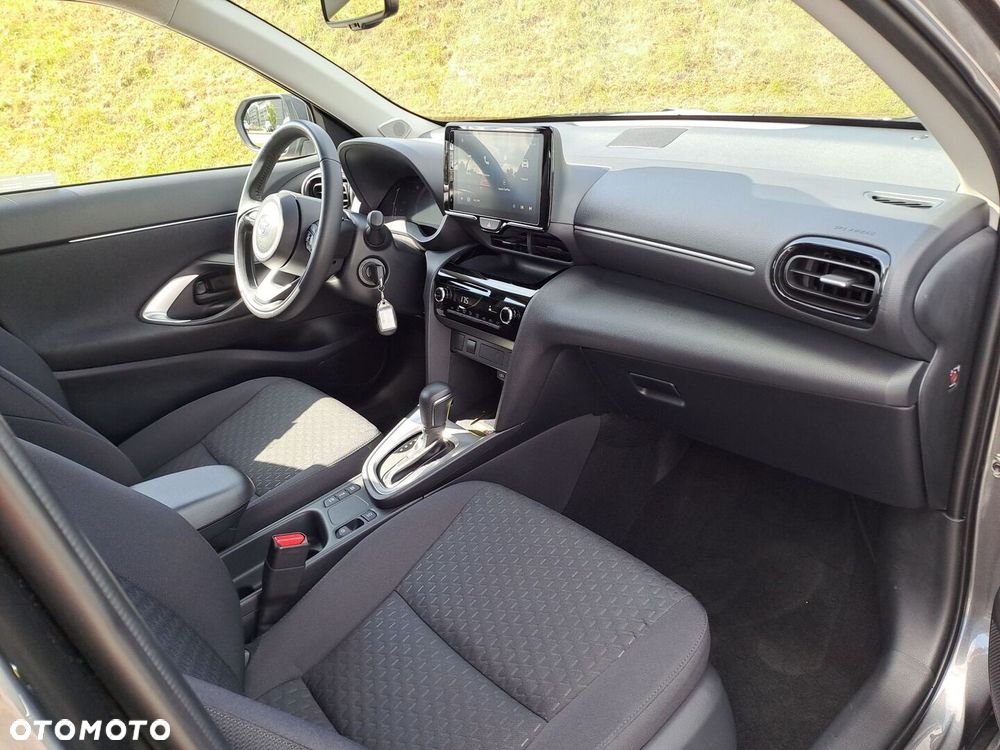 Toyota Yaris Cross Hybrid 1.5 Comfort - 30