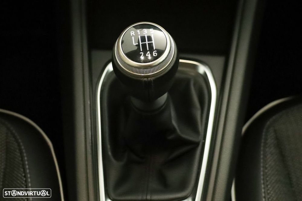 Renault Captur 1.0 TCe Techno Bi-Fuel - 14