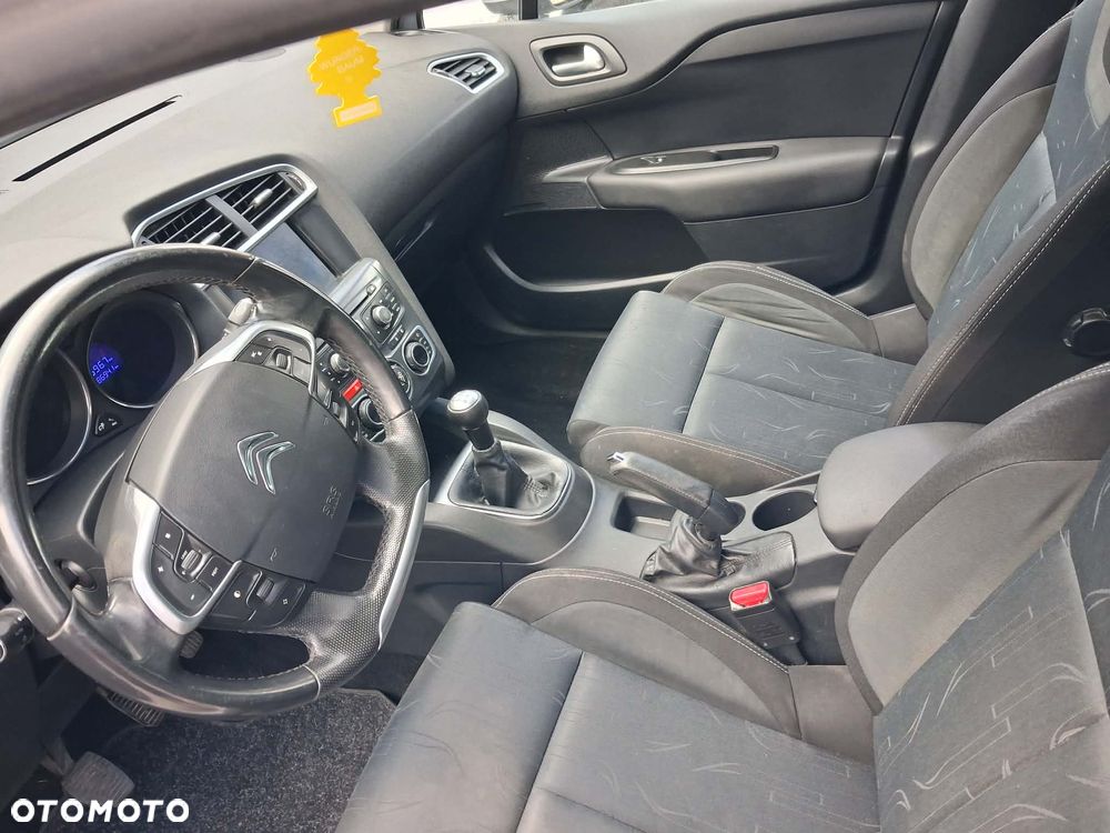 Citroën C4 HDi 90 Attraction - 12